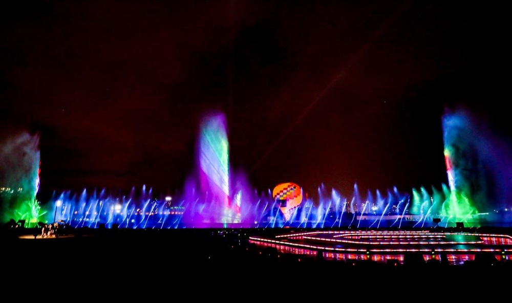 Nhạc nước The Global City được thiết kế ấn tượng